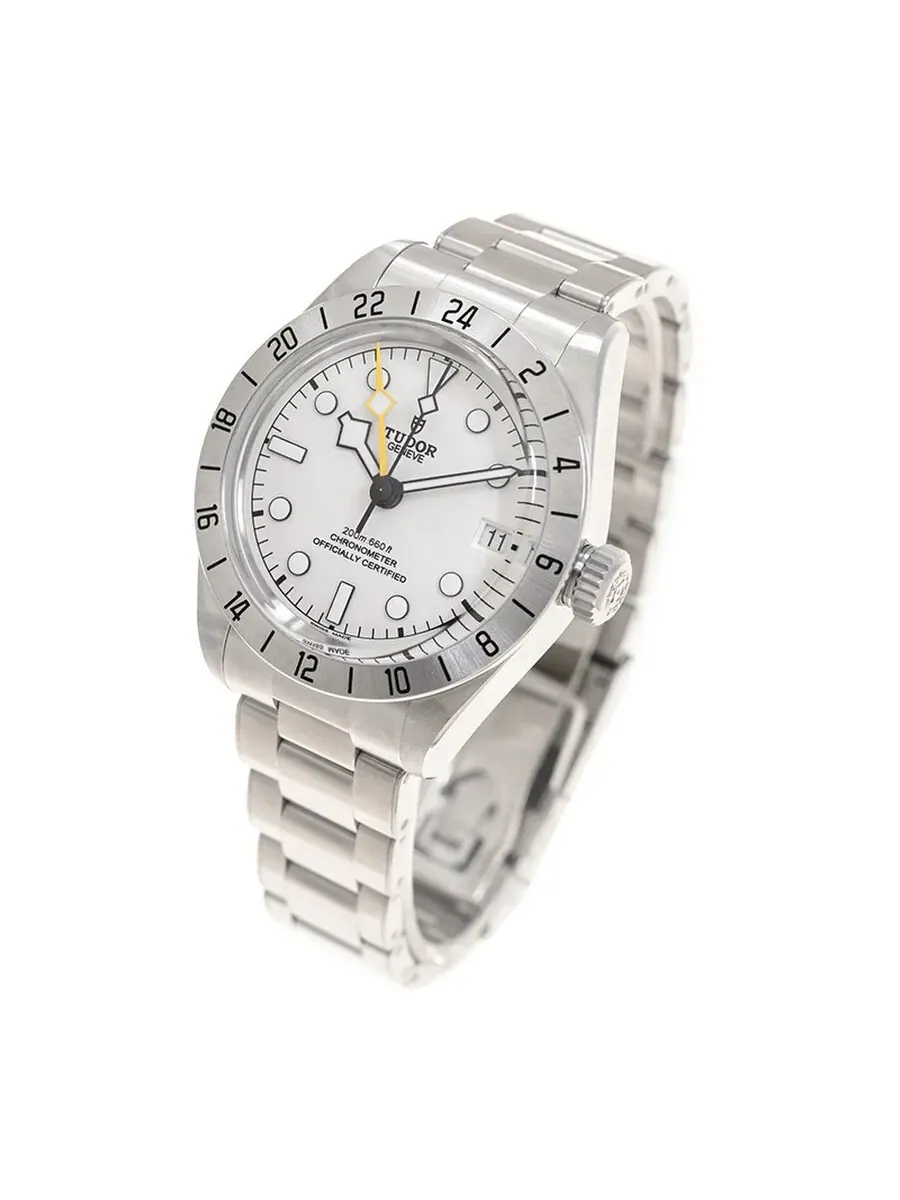 Автоматические хронографические часы Tudor Black Bay Pro GMT M79470-0004 — изображение 3 из 5, оттенок серебряный