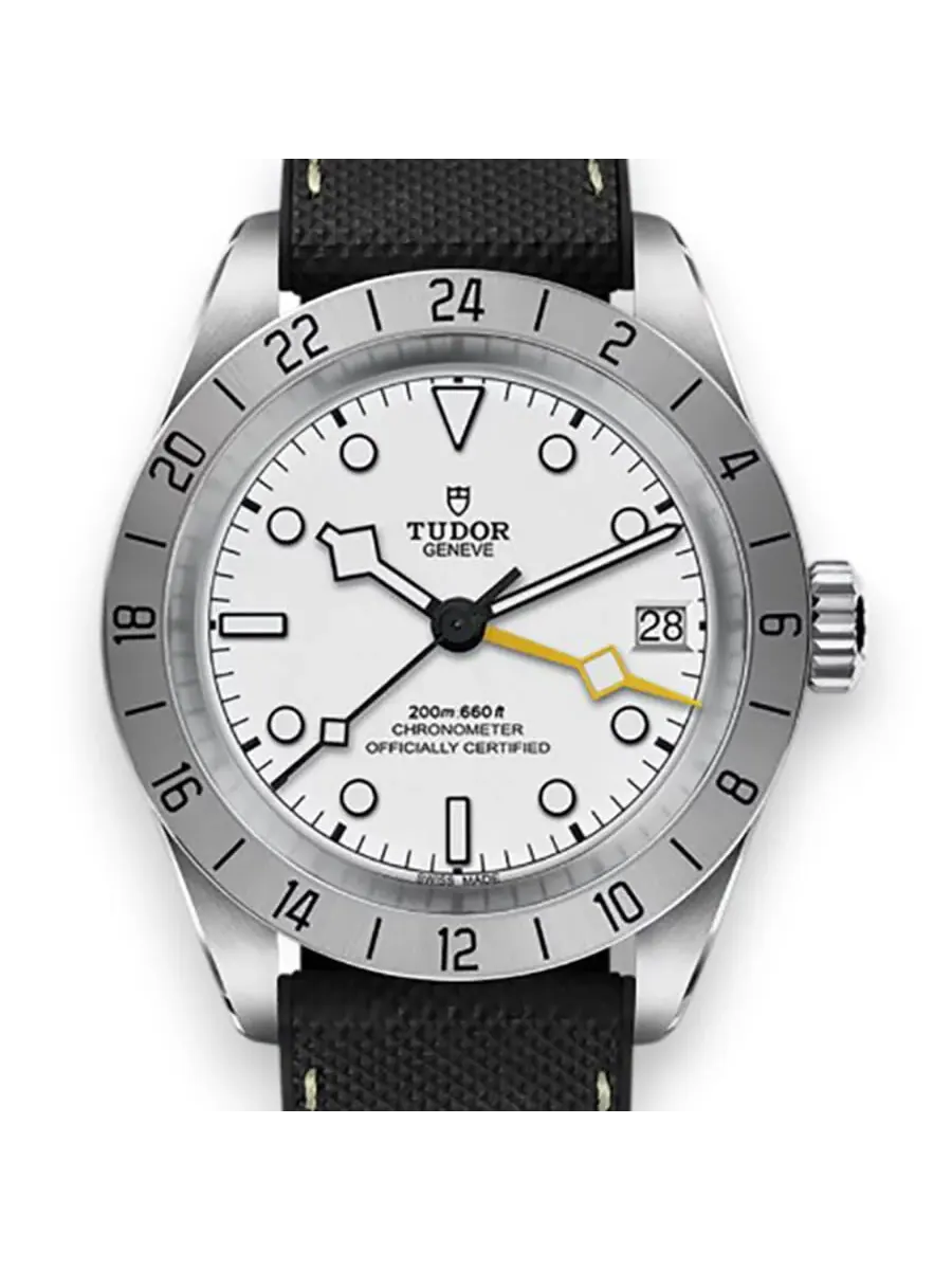 Автоматические хронографические часы Tudor Black Bay Pro GMT M79470-0006 — изображение 1 из 2, оттенок серебряный
