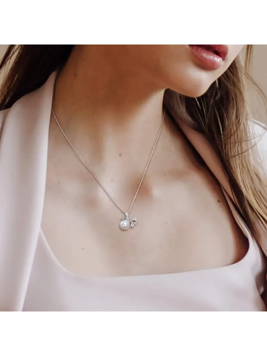 Подвеска-бант AMOUR 8,5-9 мм из пресноводного культивированного жемчуга с бриллиантами и цепочкой — изображение 5 из 5