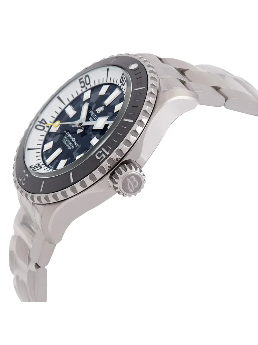 Мужские часы Breitling Superocean 46 мм с автоматическим заводом, супердайвер, камуфляжный — изображение 2 из 4