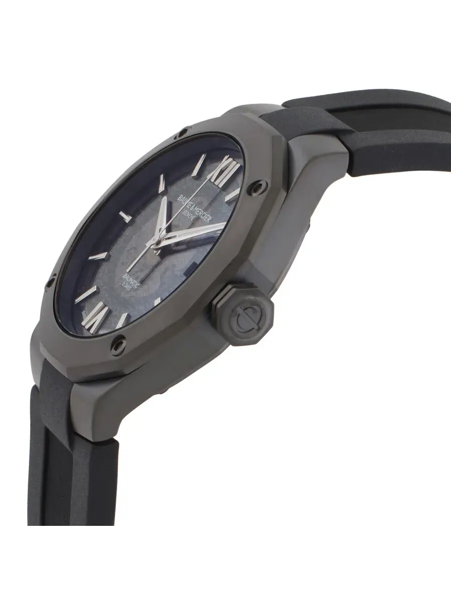 Мужские часы Baume et Mercier Riviera Baumatic Automatic с черным циферблатом M0A10617 — изображение 2 из 3, оттенок черный