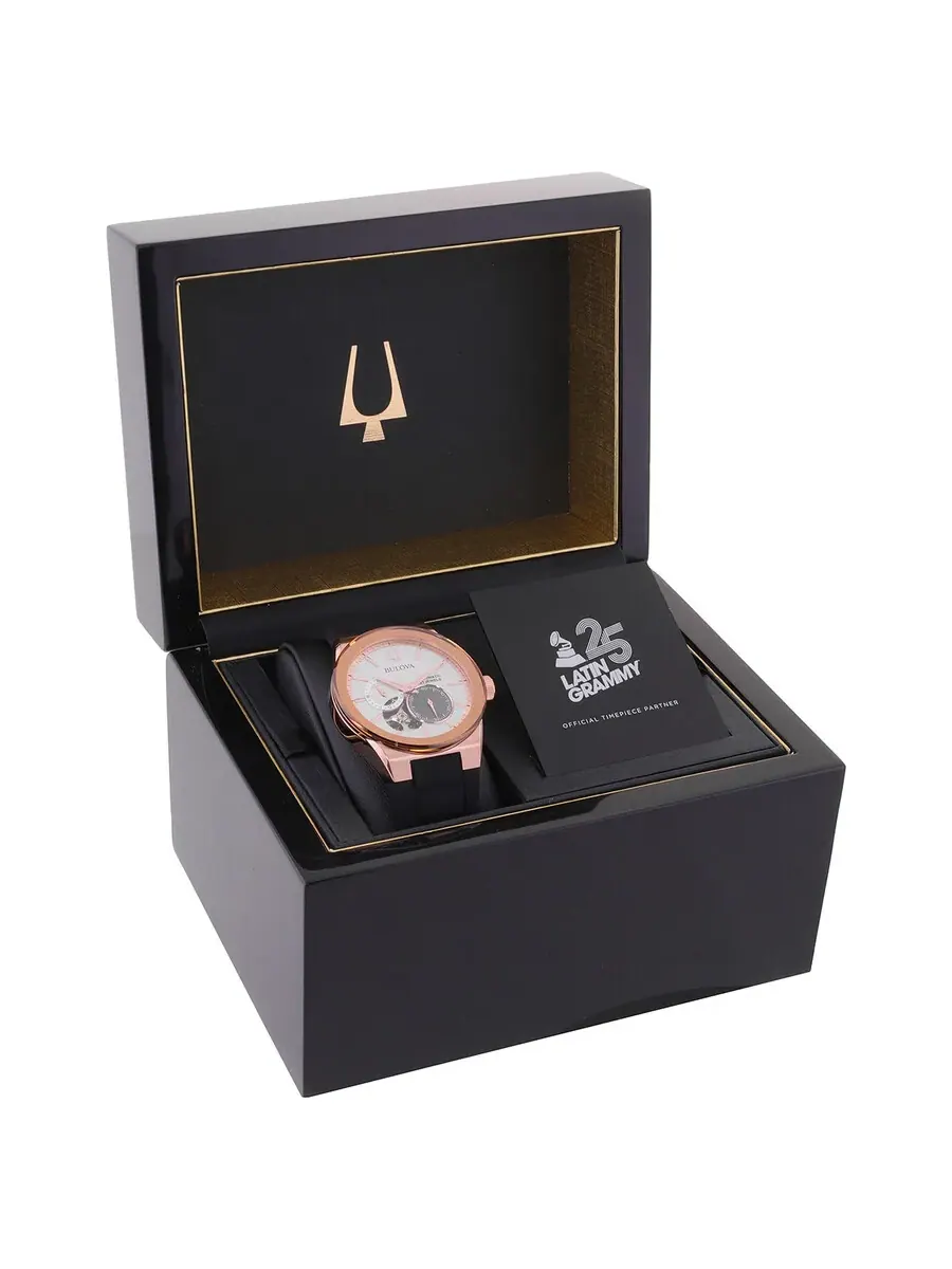 Мужские часы Bulova Latin Grammy Chronograph Automatic с серебристым циферблатом 97A186 — изображение 4 из 4