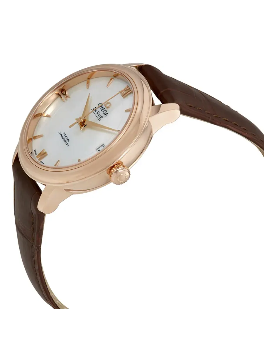 Женские часы Omega De Ville Automatic с перламутровым циферблатом 424.53.33.20.05.001 — изображение 2 из 3, оттенок розовый