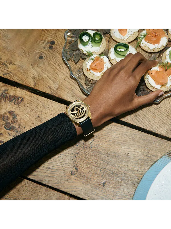 Часы originals fashion edition analogue watch 'black gold' Adidas — изображение 2 из 4, оттенок черный/золотистый