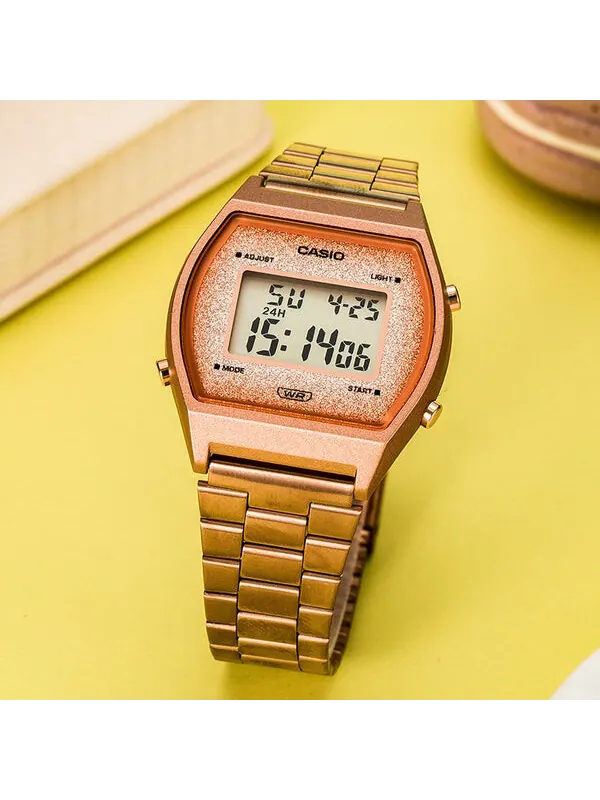 Часы Casio Youth Digital Watch 'Rose Gold' — изображение 2 из 3, оттенок розовый