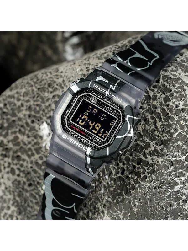 Часы CASIO G-Shock Square 'Black' — изображение 4 из 4, оттенок черный