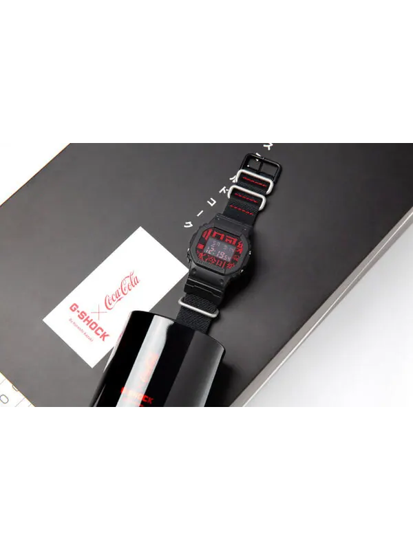 Часы CASIO G-Shock Square 'Black' — изображение 2 из 4, оттенок темный зеленый