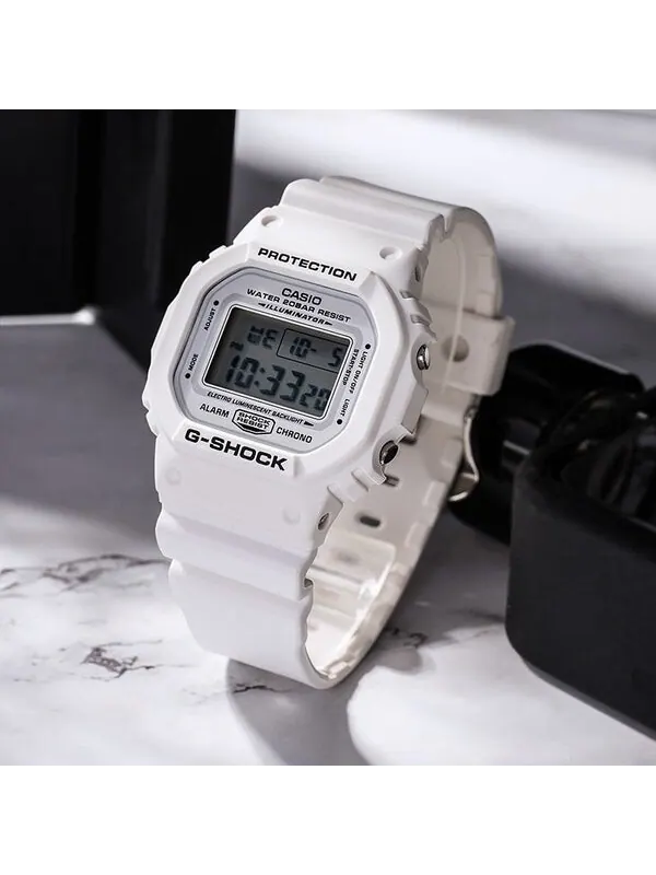 Часы CASIO G-Shock Square 'White' — изображение 3 из 4, оттенок белый