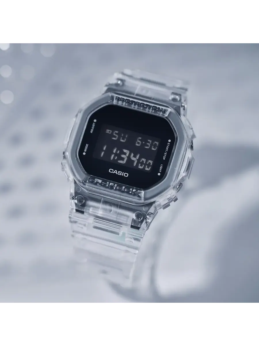 Часы CASIO G-Shock Square 'White' — изображение 5 из 7, оттенок белый