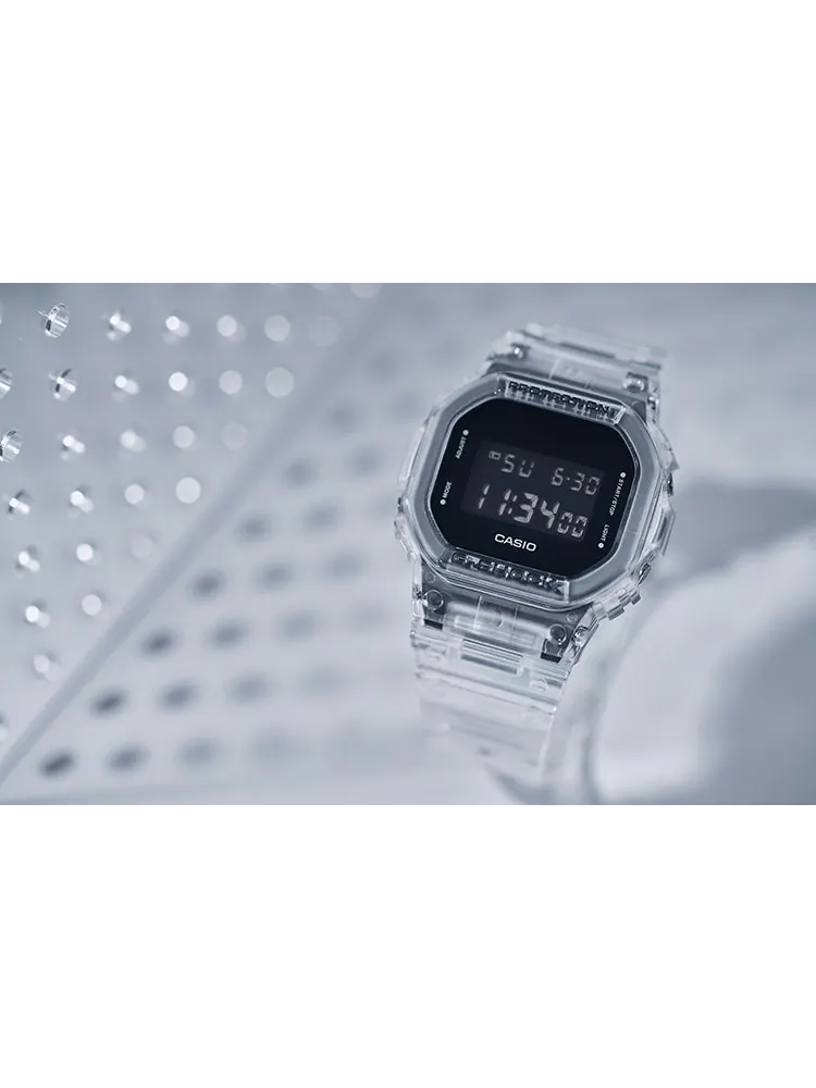 Часы CASIO G-Shock Square 'White' — изображение 5 из 5, оттенок белый