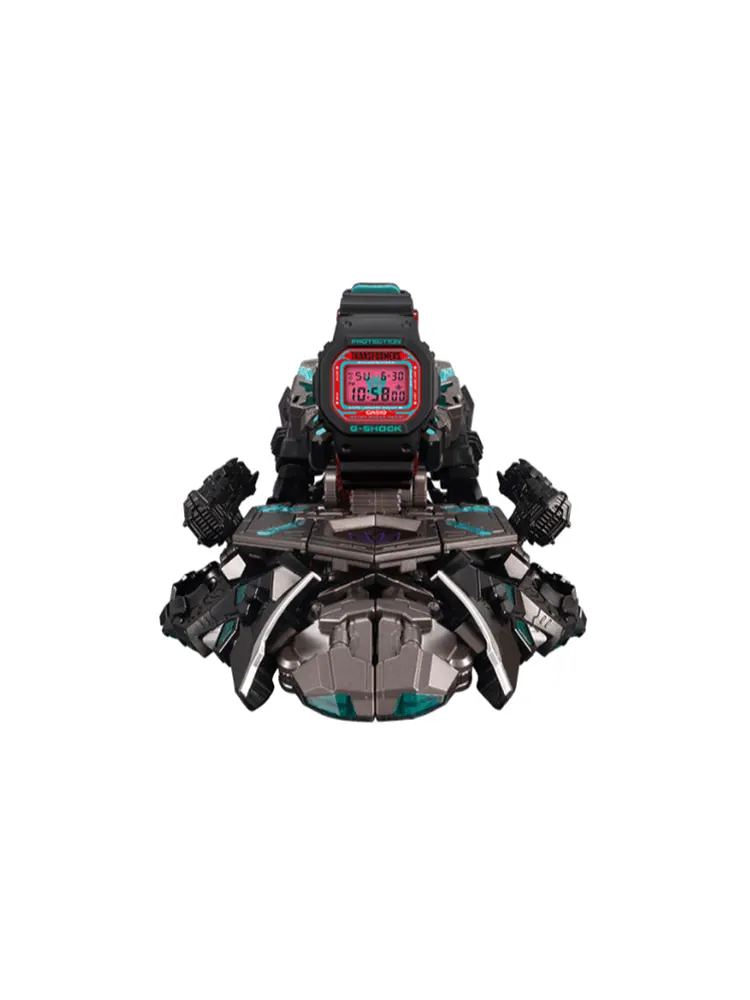 Часы CASIO G-Shock Square 'Black' — изображение 4 из 5, оттенок черный