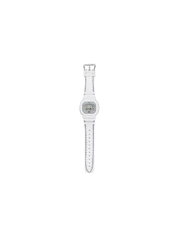 Часы CASIO G-Shock Square 'White' — изображение 2 из 4, оттенок белый