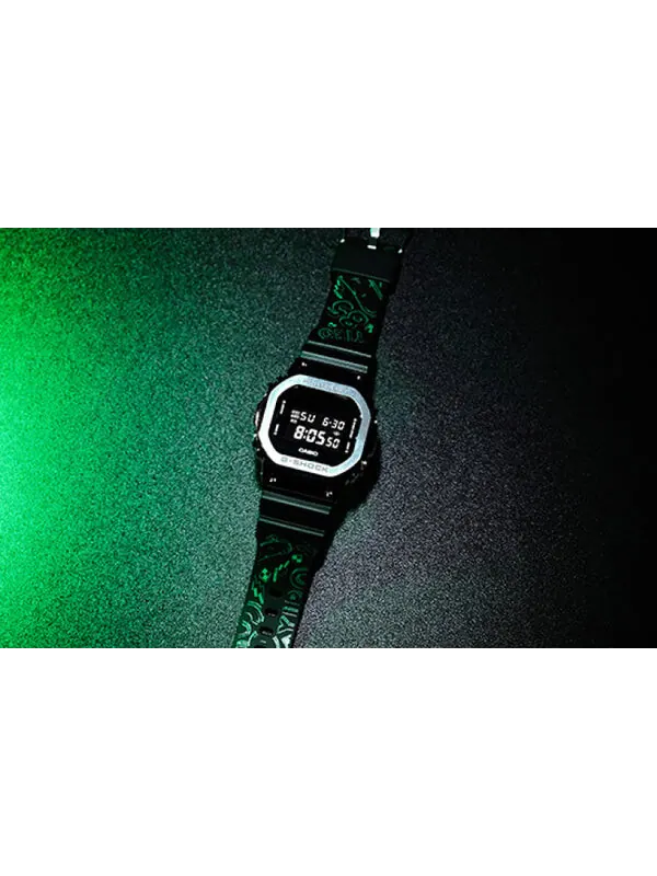 Часы CASIO G-Shock Square 'Black' — изображение 4 из 4, оттенок черный