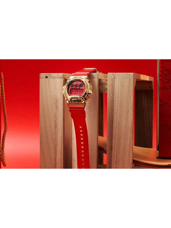 Часы CASIO G-Shock Digital 'Red' — изображение 3 из 4, оттенок красный