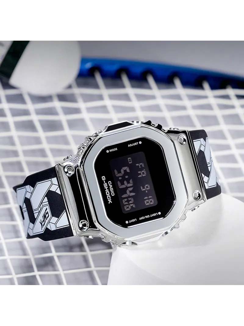 Часы CASIO G-Shock Digital 'Silver' — изображение 2 из 4, оттенок серебряный