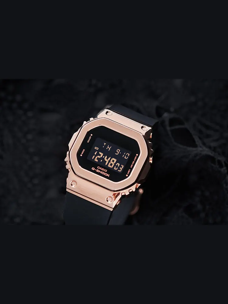 Часы CASIO G-Shock Digital 'Black Rose' — изображение 2 из 3, оттенок черный розовый