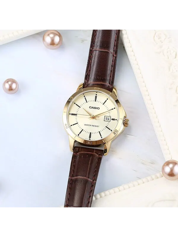 Часы CASIO Vintage Waterproof Leather Band Gold/ Brown Analog — изображение 3 из 4, оттенок коричневый
