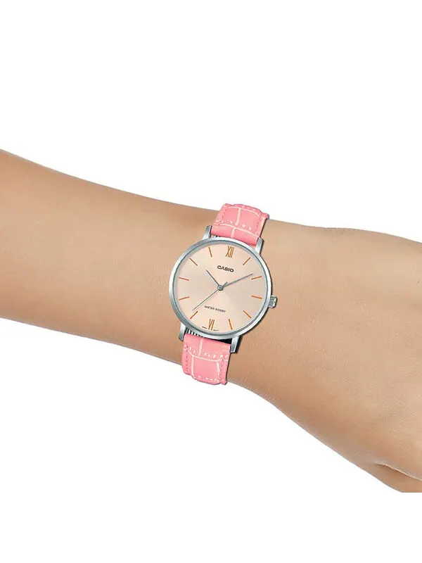 Часы CASIO Sports Quartz Waterproof Pink Analog — изображение 4 из 4, оттенок розовый