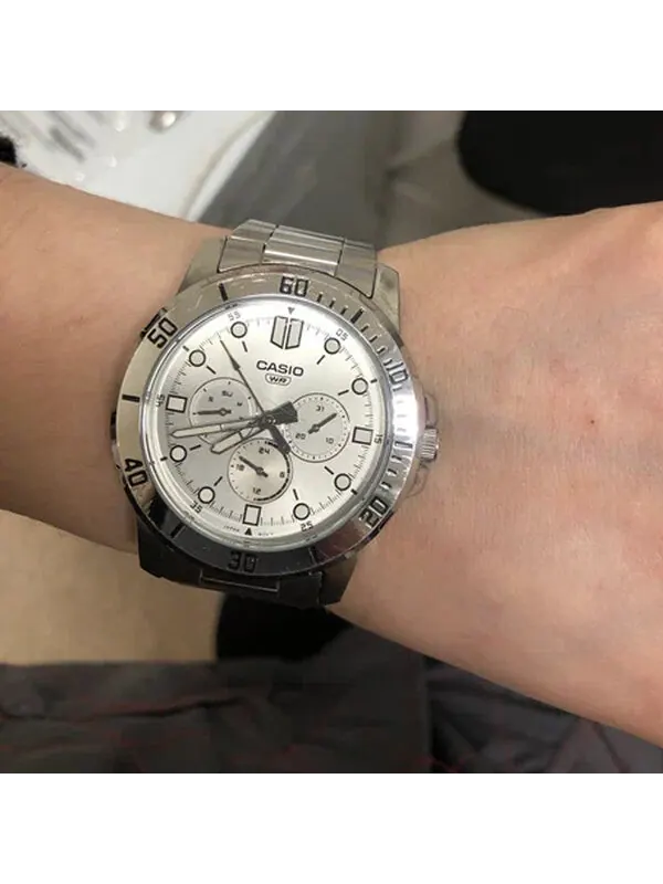 Часы CASIO Quartz Waterproof Mens Light Grey Analog — изображение 4 из 4, оттенок светлый серый