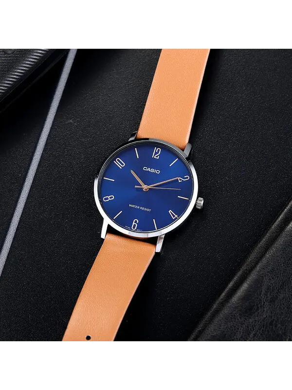 Часы Casio Influencer Analog Leather Strap Watch 'Brown Royal Blue' — изображение 3 из 3, оттенок коричневый