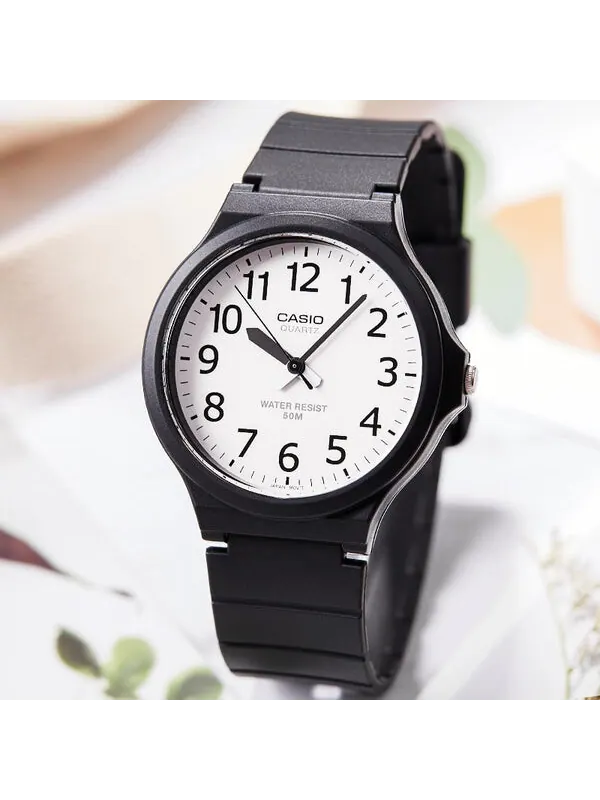 Часы CASIO Waterproof Sports Mens Black Analog — изображение 4 из 4, оттенок черный