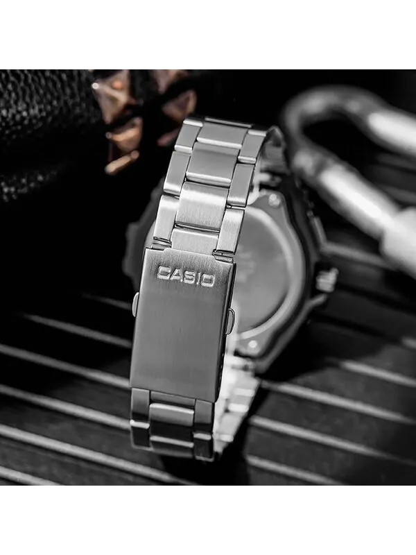Часы Casio Illuminator Analog Watch 'Silver Black' — изображение 4 из 4, оттенок серебряный