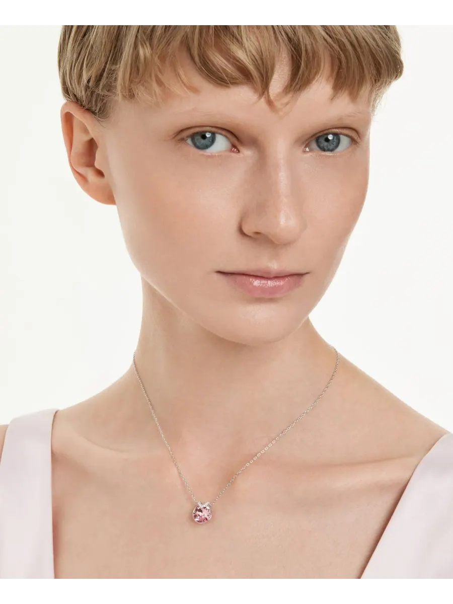 Колье Bella с металлическим V-образным кулоном Swarovski — изображение 6 из 7, оттенок розовый