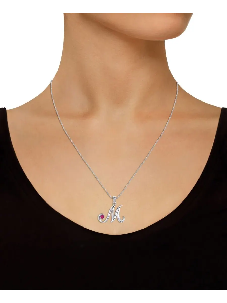 Кулон-подвеска с инициалом, рубин 1/6 ct. t.w., 10k белое золото — изображение 3 из 3, оттенок белый золотистый