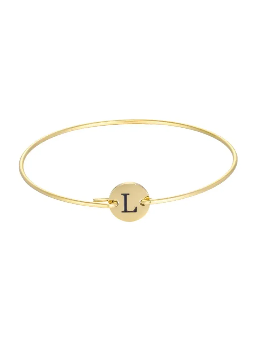 Браслет-манжета с гравированным диском, 18K золотое покрытие, модель Initial Disc Cuff ADORNIA — изображение 1 из 1