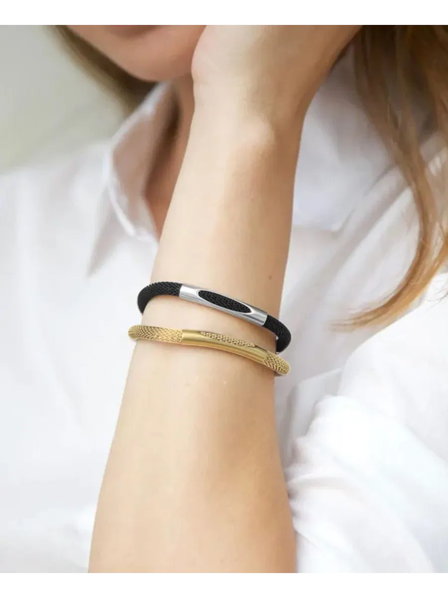 Браслет Mila Magnetic Bar с магнитной застежкой Bearfruit Jewelry — изображение 2 из 3, оттенок золото