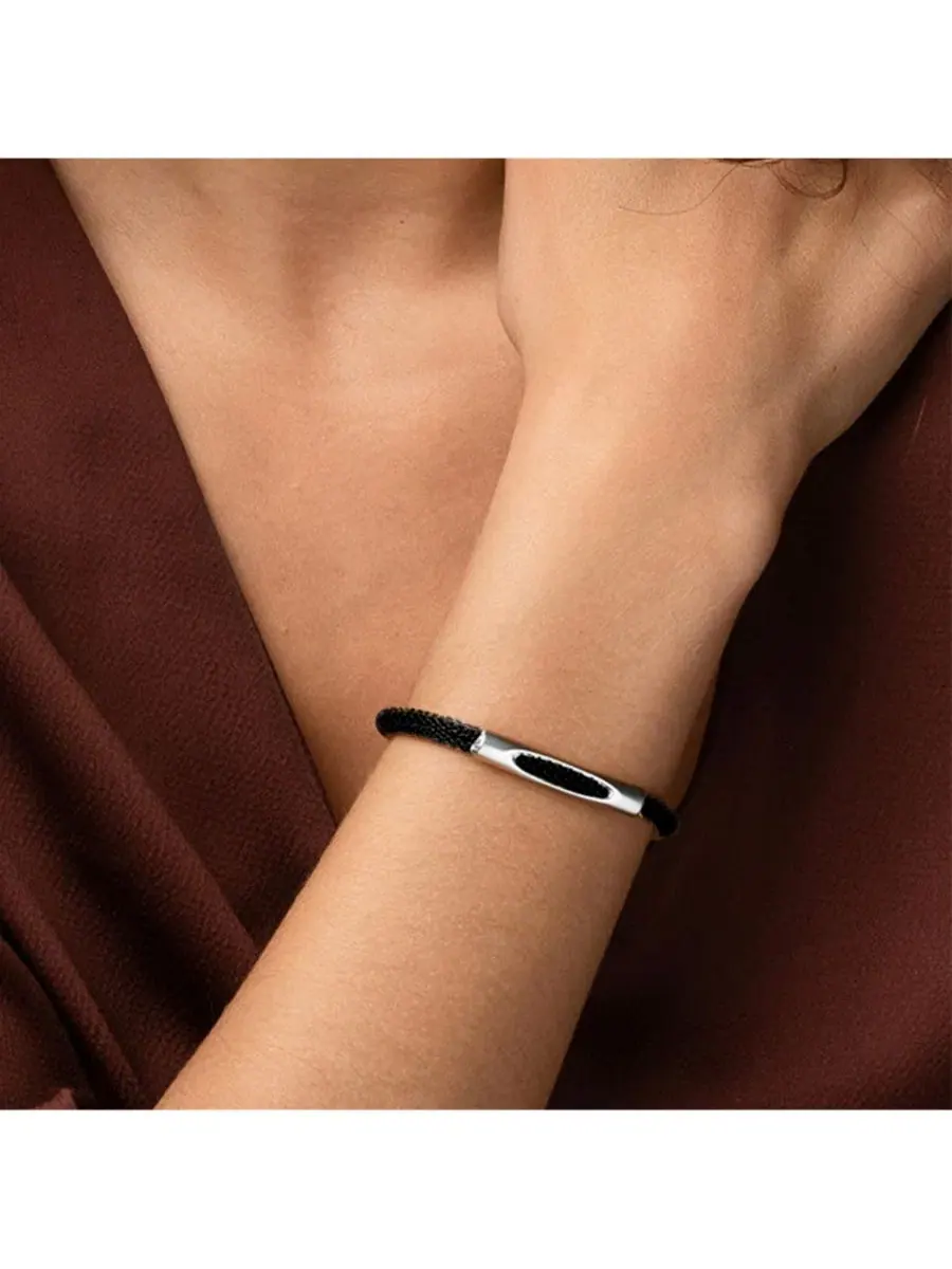 Браслет Mila Magnetic Bar с магнитной застежкой Bearfruit Jewelry — изображение 2 из 4, оттенок черный/серебристый