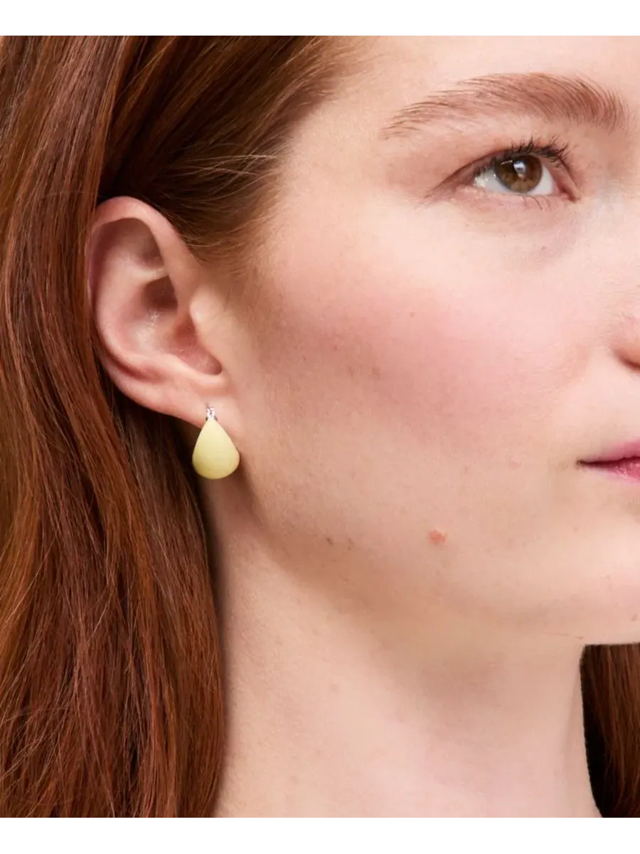 Серьги-кольца Small Color Hoop Earrings On 34th — изображение 3 из 3, оттенок желтый