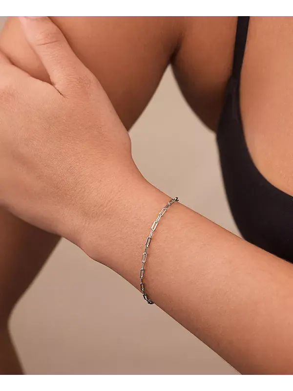 Изящный браслет-цепочка из стерлингового серебра в виде скрепки Sterling Forever — изображение 3 из 3, оттенок серебряный