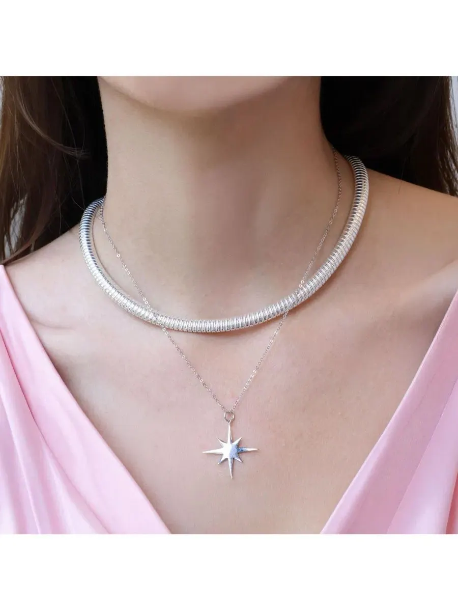 Кулон-звезда Starburst Necklace The Lovery — изображение 3 из 3, оттенок серебристый