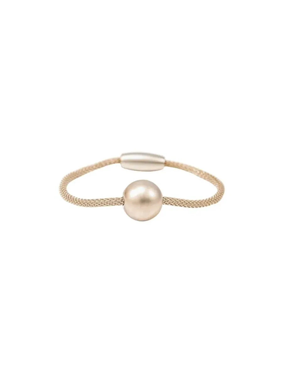 Браслет Marina с магнитной сферой - стильный и эффектный аксессуар Bearfruit Jewelry — изображение 3 из 3, оттенок коричневый