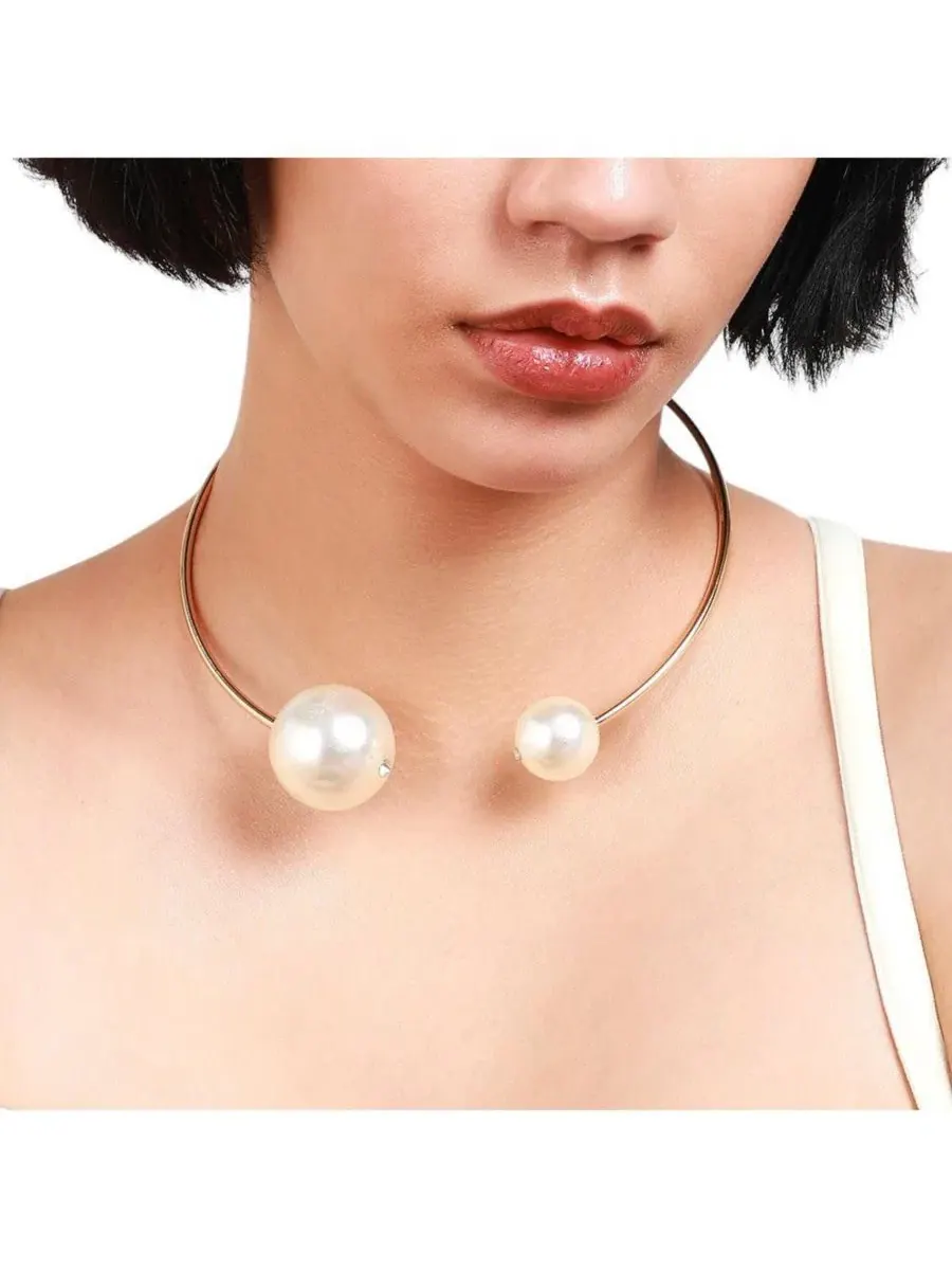 Колье-чокер с жемчугом Elegant Pearl Choker SOHI — изображение 2 из 5, оттенок золото