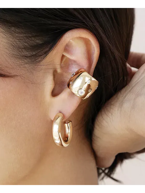 Массивные серьги-каффы с россыпью кристаллов Ettika — изображение 2 из 3, оттенок золото