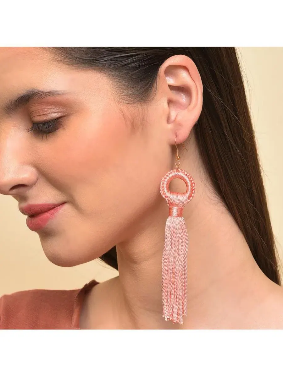 Серьги-кисти с подвеской SOHI — изображение 4 из 4, оттенок розовый