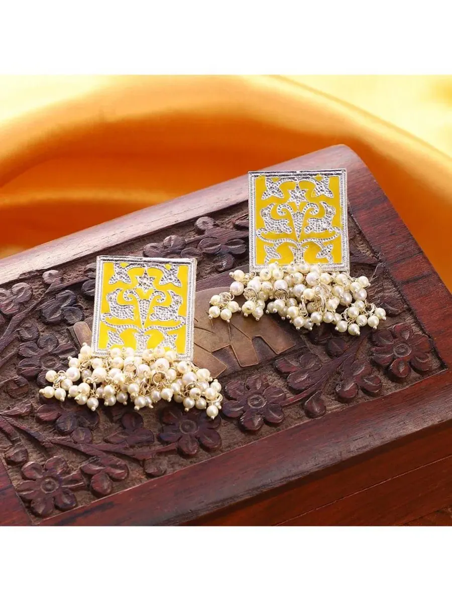 Серьги-подвески The Niloufar Drop SOHI — изображение 3 из 5, оттенок желтый