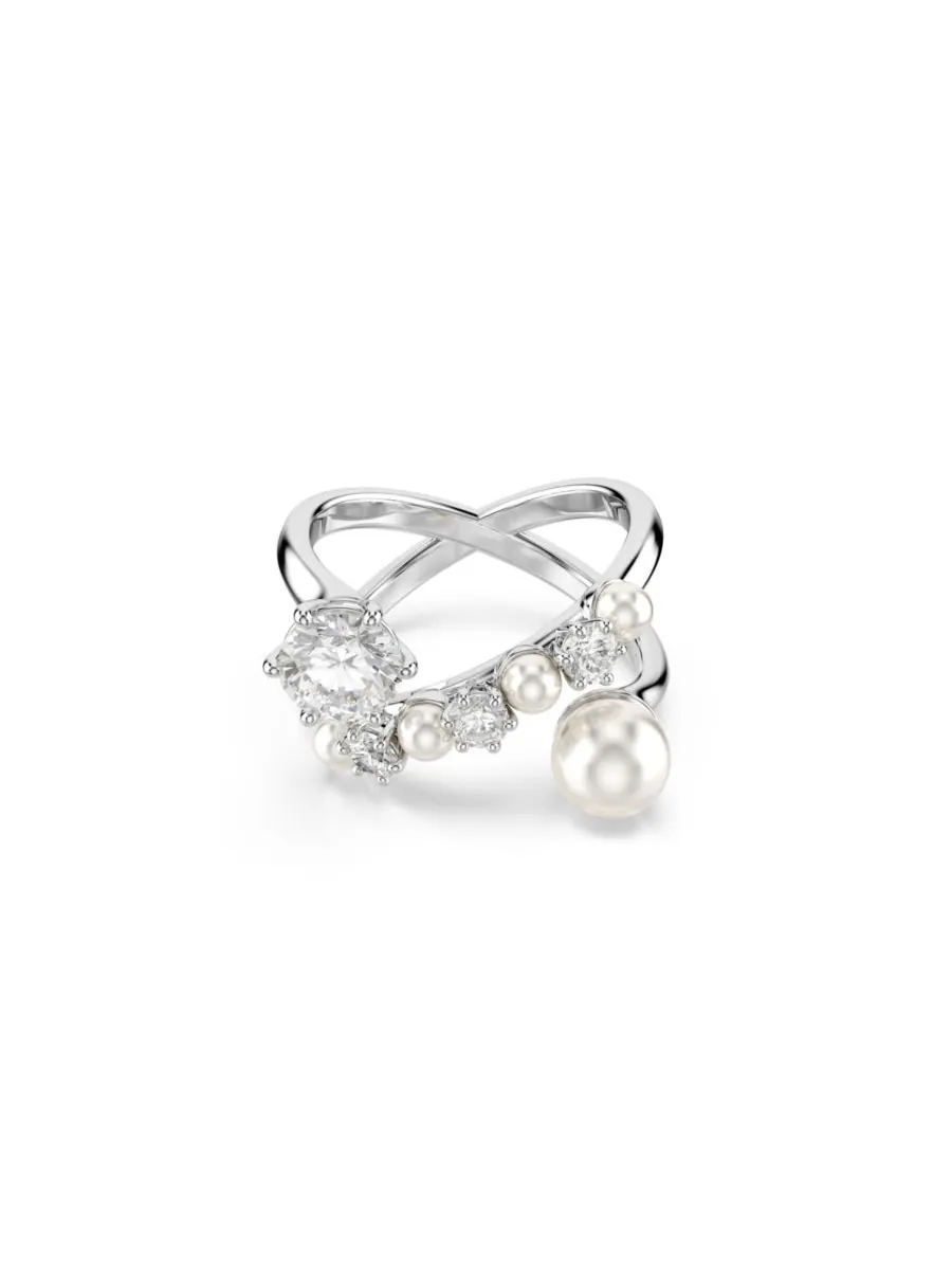 Эффектное кольцо с культивированным жемчужиной круглой огранки Swarovski