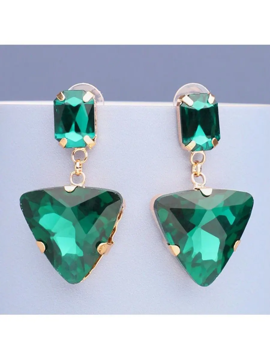 Серьги-подвески с камнем Green Triangle SOHI — изображение 2 из 3, оттенок зеленый