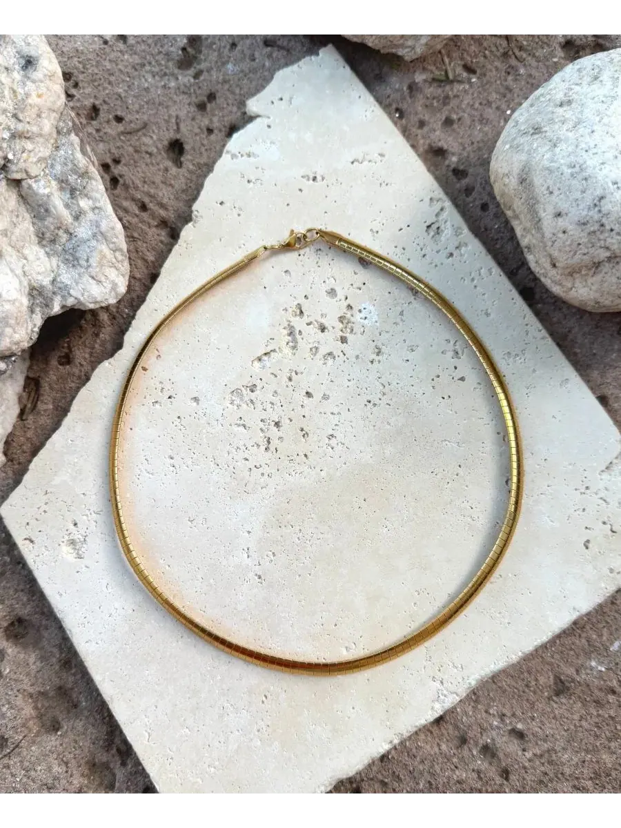 Ожерелье с цепью омега, 18k золото ADORNIA — изображение 4 из 5