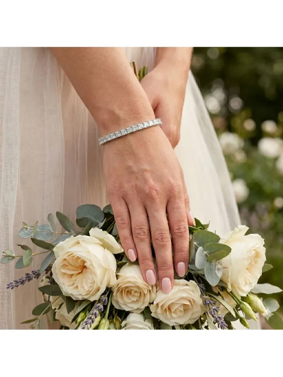 Браслет-теннис с кубическим цирконием 4 мм, модель Elegant 4mm Square CZ Tennis Bracelet Simona — изображение 3 из 3