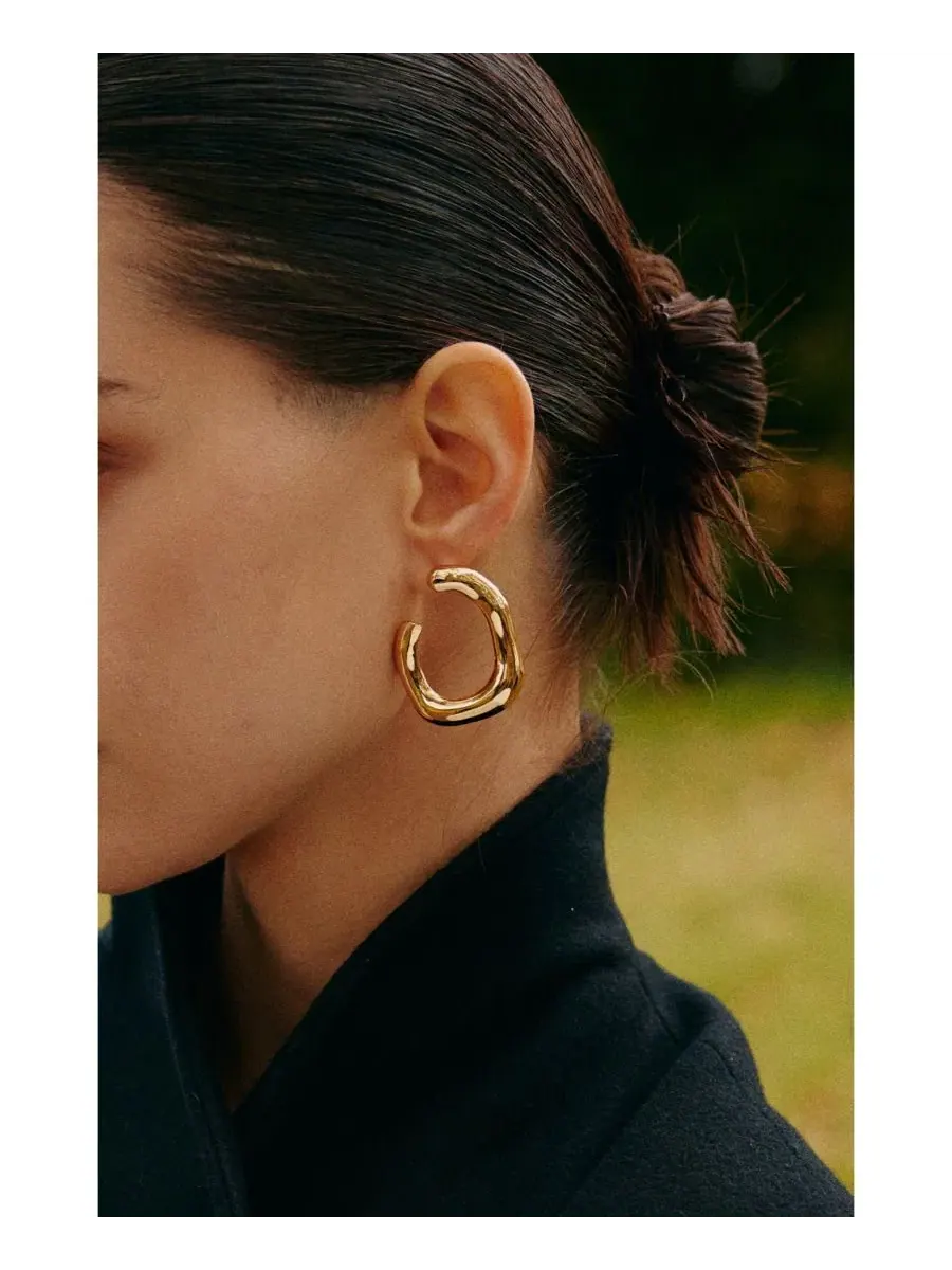 Серьги-кольца в форме корня Retro Chic — изображение 3 из 3, оттенок золото