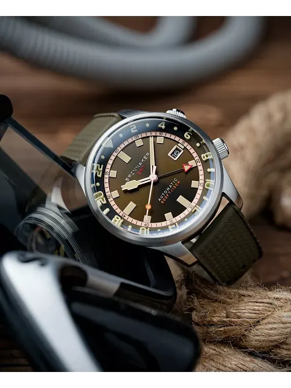 Мужские часы Bradner GMT с автоматическим механизмом, браслет из нержавеющей стали, 42 мм Spinnaker — изображение 4 из 4