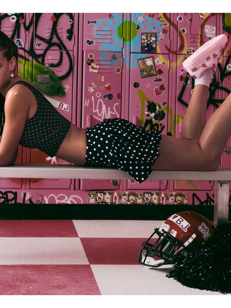 Серьги-подвески с бейсбольным принтом Betsey Johnson — изображение 6 из 6, оттенок белый