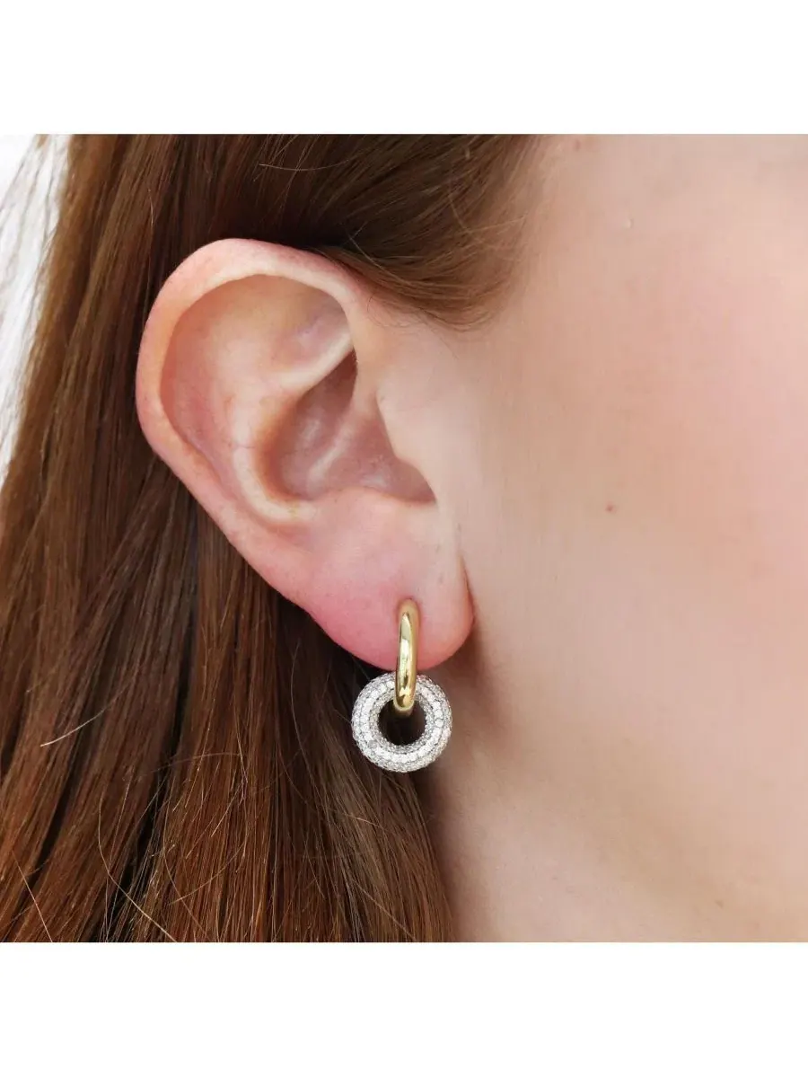 Серьги-гвоздики с двойными подвесками-кольцами CZ Double Drop Hoop — изображение 2 из 3, оттенок золото