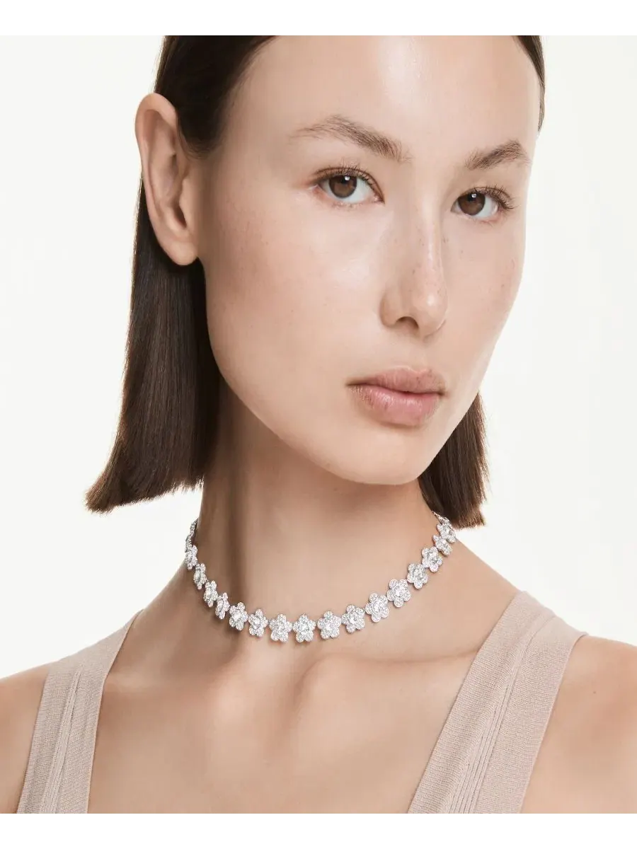 Колье с родиевым покрытием в виде круглого цветка от Арианы Гранде Swarovski — изображение 4 из 7, оттенок серебряный