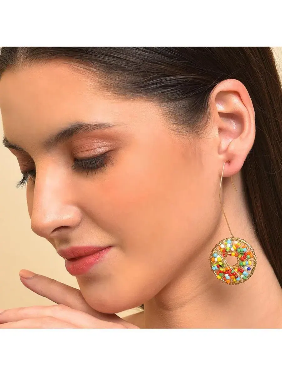 Серьги-подвески с бусинами Multicolour SOHI — изображение 4 из 4, оттенок многоцветный