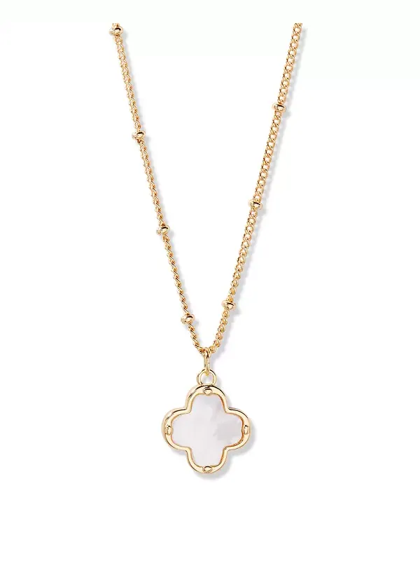 Короткое позолоченное ожерелье с подвеской из культивированного жемчуга Chatham Clover Brook & York — изображение 1 из 3